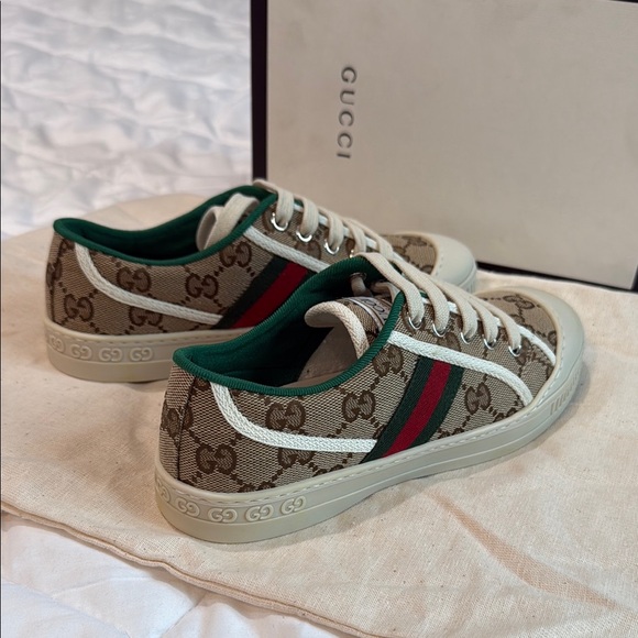 Gucci Beige Monogram Sneakers - Picture 5 of 10